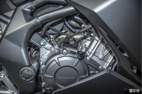 本田cbr250rr四缸水冷跑车,本田cbr250rr是街跑吗