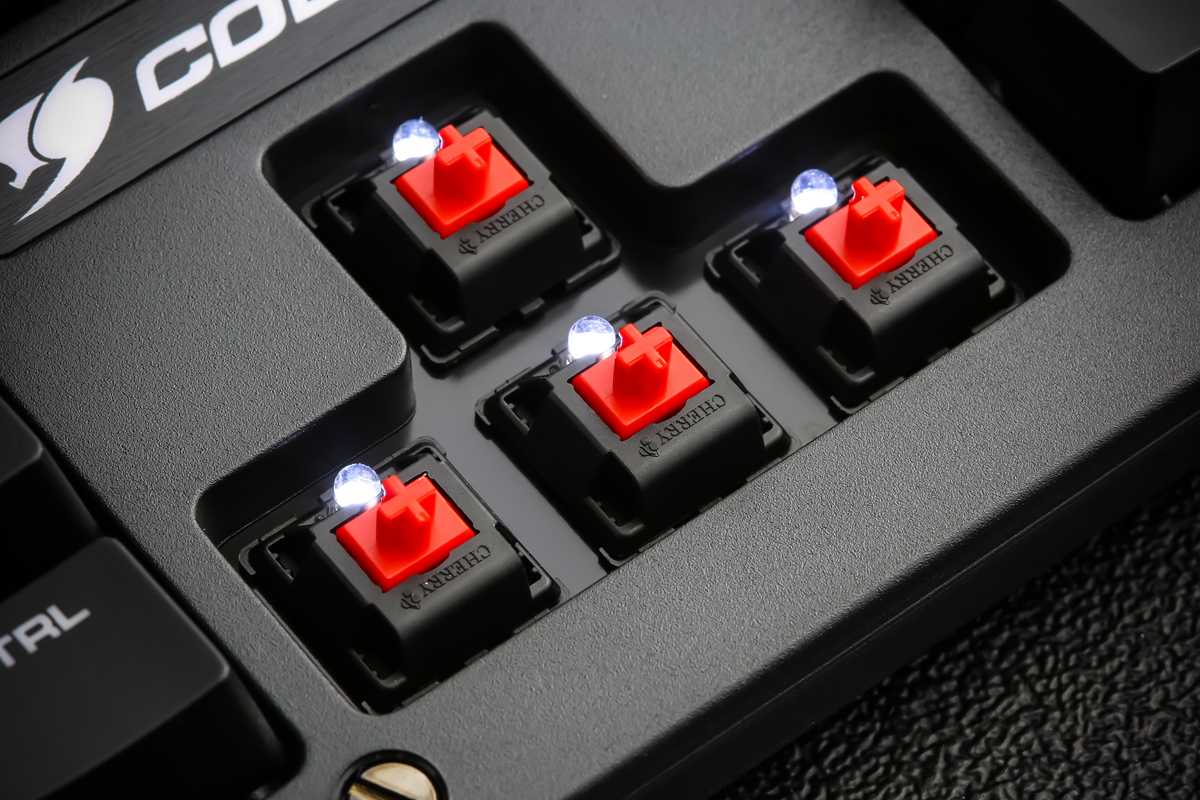 骨伽键盘红轴,骨伽700K电竞机械键盘