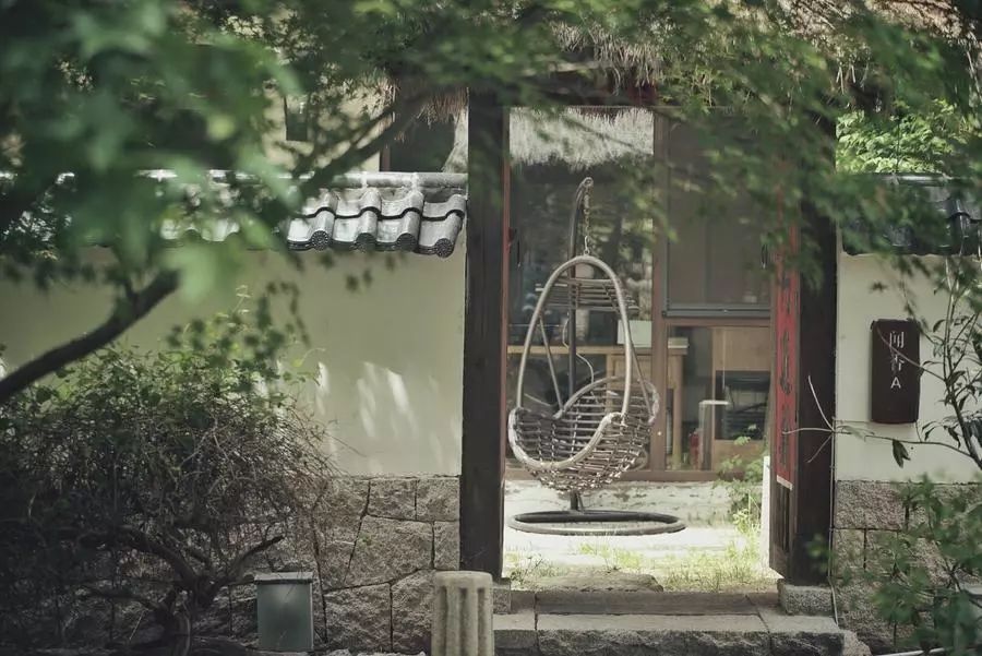 他卖掉所有家当回国创业，做洗护用品，竟引来网红民宿排队打call