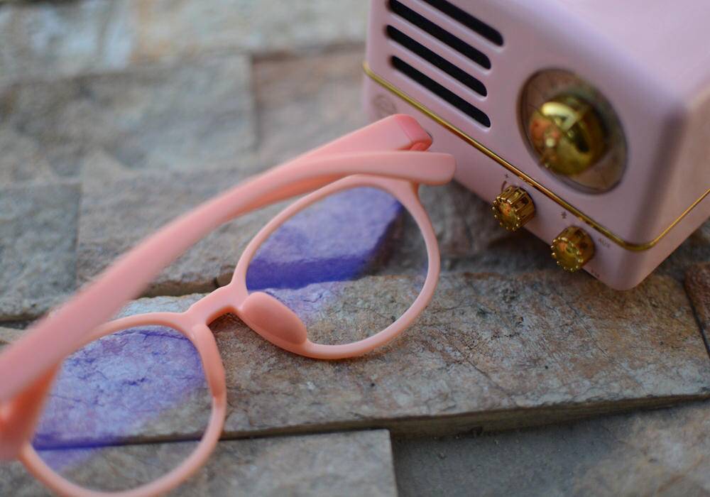 小孩防蓝光眼镜真的能保护眼睛,孩子戴的防蓝光眼镜什么样的好