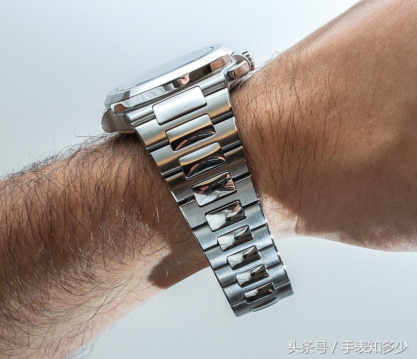 百达翡丽鹦鹉螺5990a哪个颜色好看,百达翡丽鹦鹉螺5990r用的什么机芯