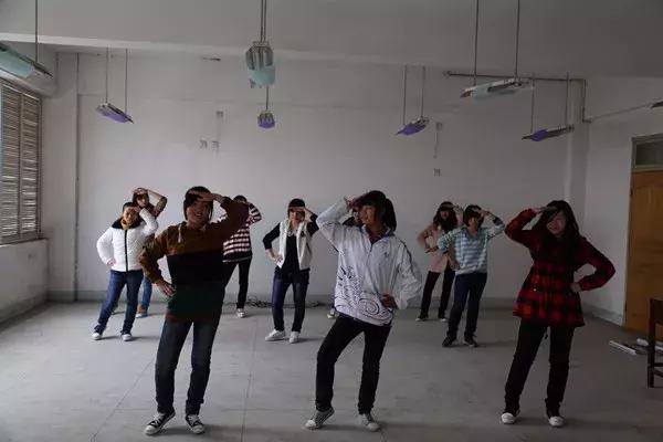 安徽阜阳五中学校好吗,阜阳五中是哪个镇