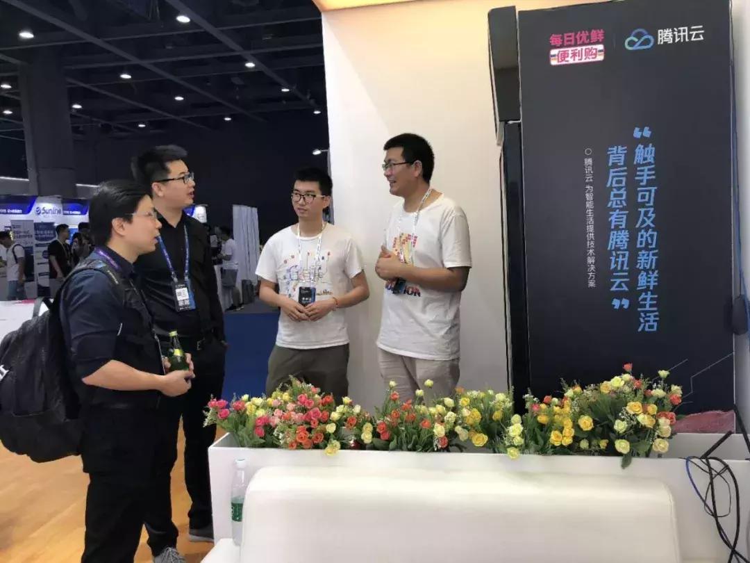 体验“蜂小柜”有感：技术成便利蜂追逐对象，下半场战争愈演愈烈