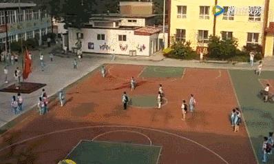 男子辱国旗被判刑,男子辱国旗被拘留后续