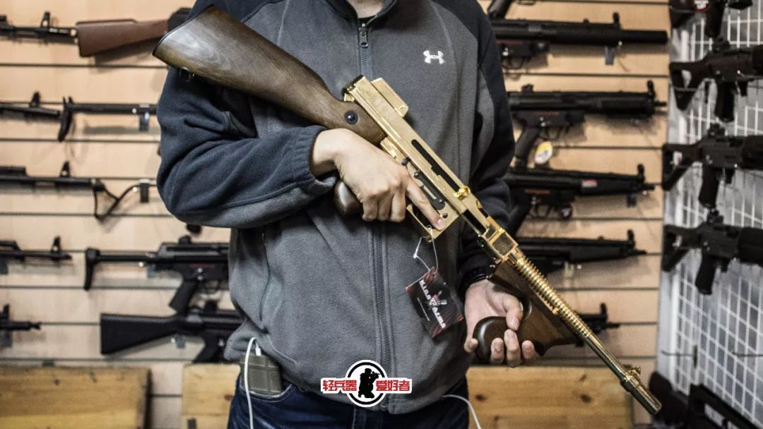 男人天堂，一起逛逛俄罗斯的“*器武**”商店