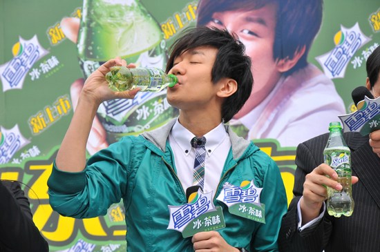 最新雪碧迪丽热巴广告,迪丽热巴雪碧广告