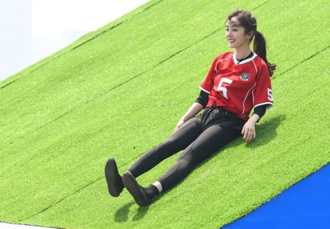 奔跑吧兄弟杨颖穿礼服出场,奔跑吧兄弟杨颖杨幂张云龙