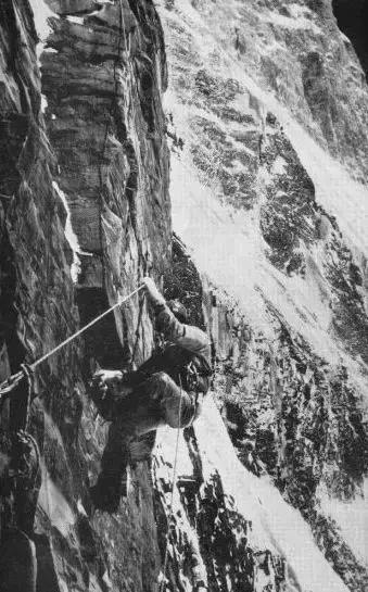 k2和珠峰死亡率,k2和珠峰哪个难爬