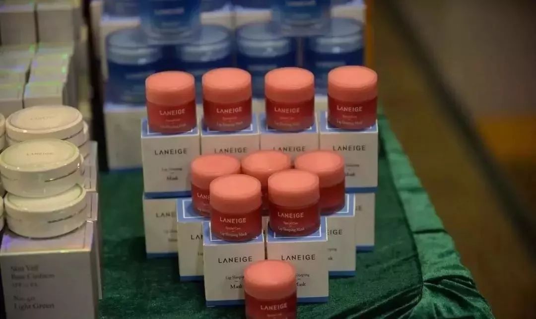 又查出20万假药！假鞋假化妆品假奶粉……香港沦为假货重灾区，多人中招！