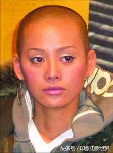 女人剃光头原来还可以这么漂亮,女生光头的样子敢挑战吗