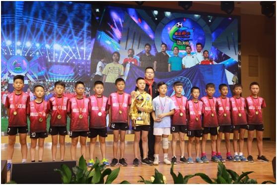 绵阳南山中学双语学校年会,绵阳南山双语学校成人典礼