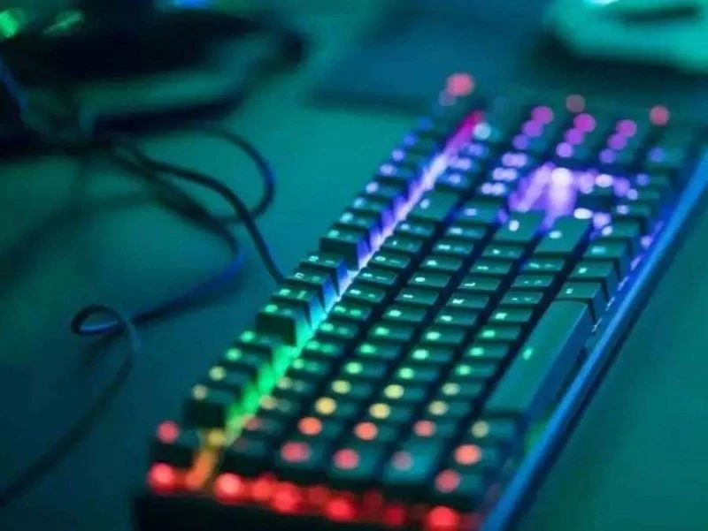 学生玩电子游戏的利与弊,电子游戏是骗人的吗