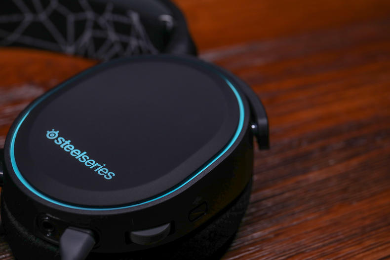 赛睿arctis5耳机吃鸡设置,赛睿arctis7+测评