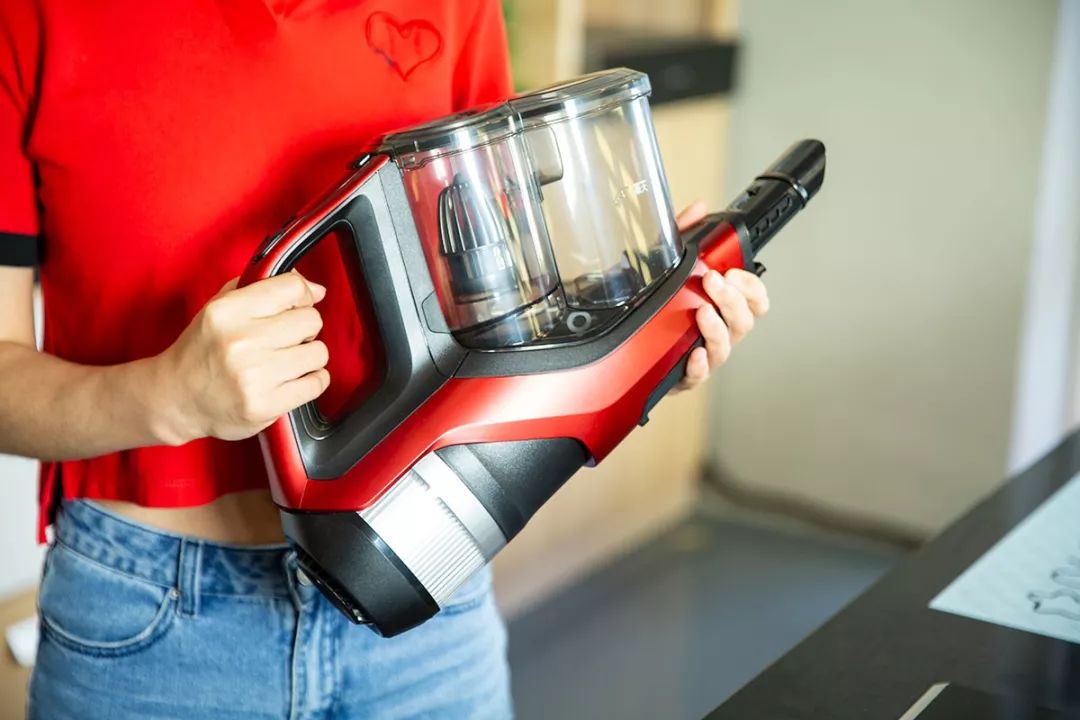 知电评测洗地机,知电吸尘器