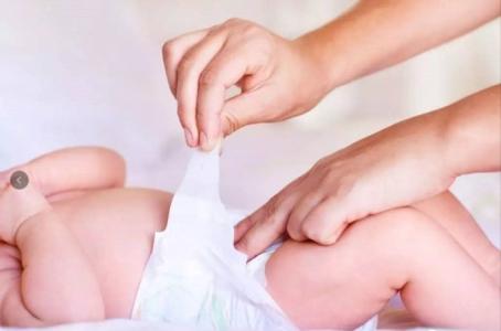 宝宝肛门周围发红，家长一定要采取正确的方式进行护理