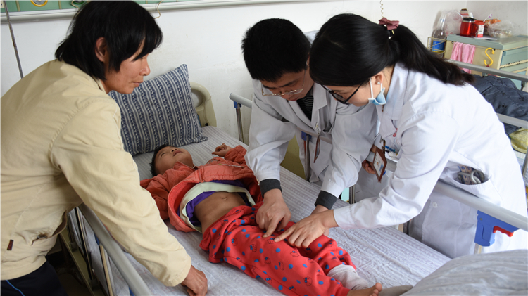 广州白云脑瘫儿童康复护理中心,19岁脑瘫免费治疗