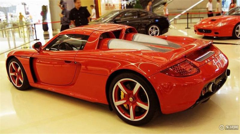 世界杯巨星都开什么车,世界球王c罗开什么车