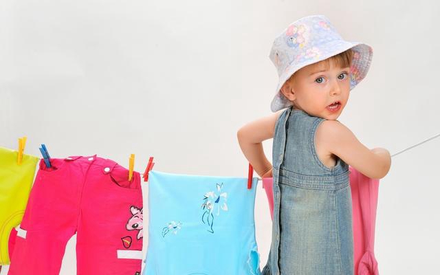 宝宝的衣服如何清洗干净,宝宝衣物用什么洗最好