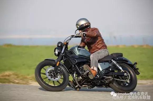 bajaj摩托车视频,巡航摩托十大入门级车型