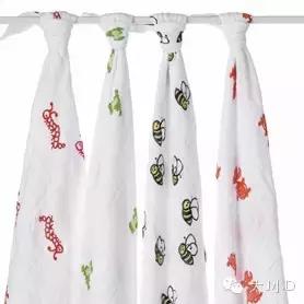 带娃出行真的是说走就走,带娃出去玩是放背包还是手拿