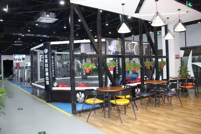 湾流国际——不是市中心的总部基地｜睿和研究