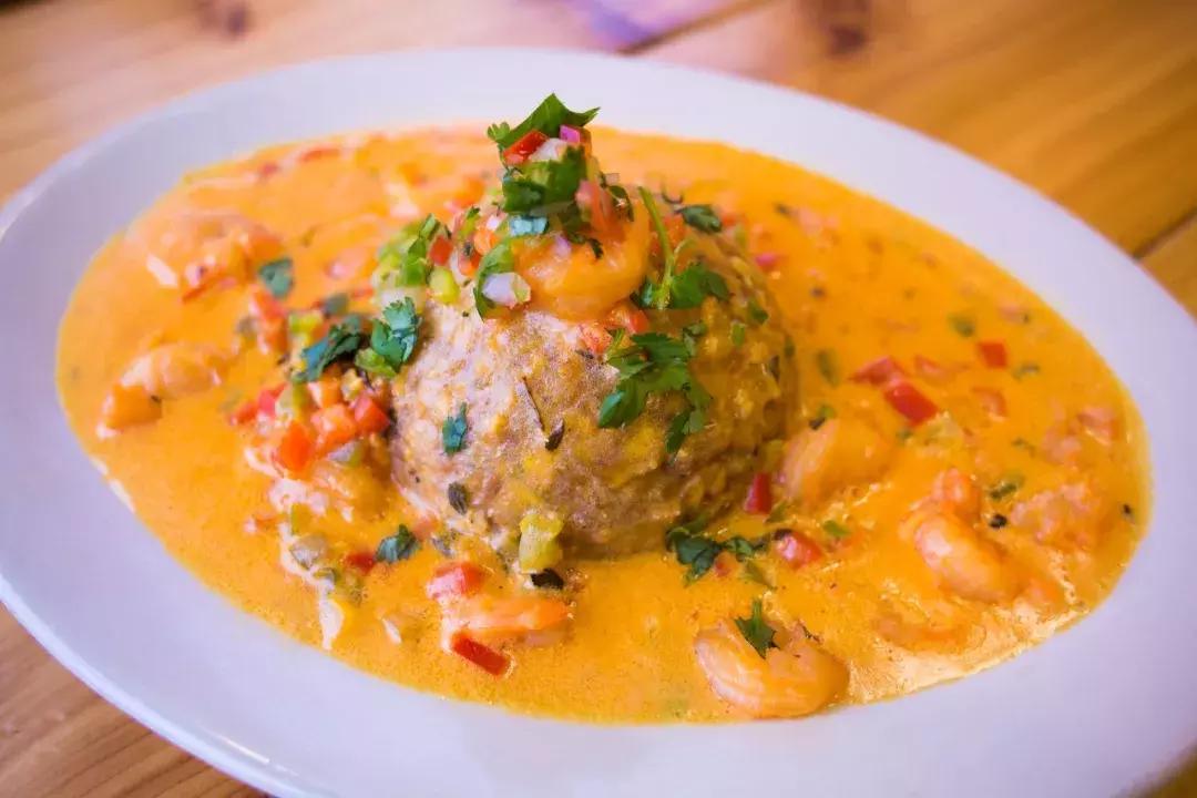 岛国名叫“星期天”，果然很懒很悠闲