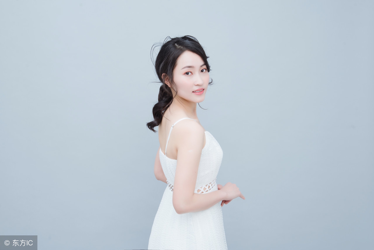 “放了你？你的身体可诚实得很呢！”宋霆远眸子里写满了不屑