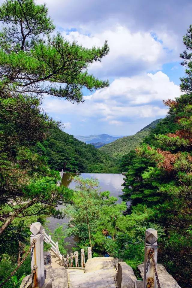 我们不一样御龙湾,我们不一样清明节图片