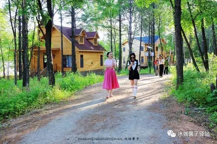 有一处叫世外桃源的地方,有一个地方是世外桃源