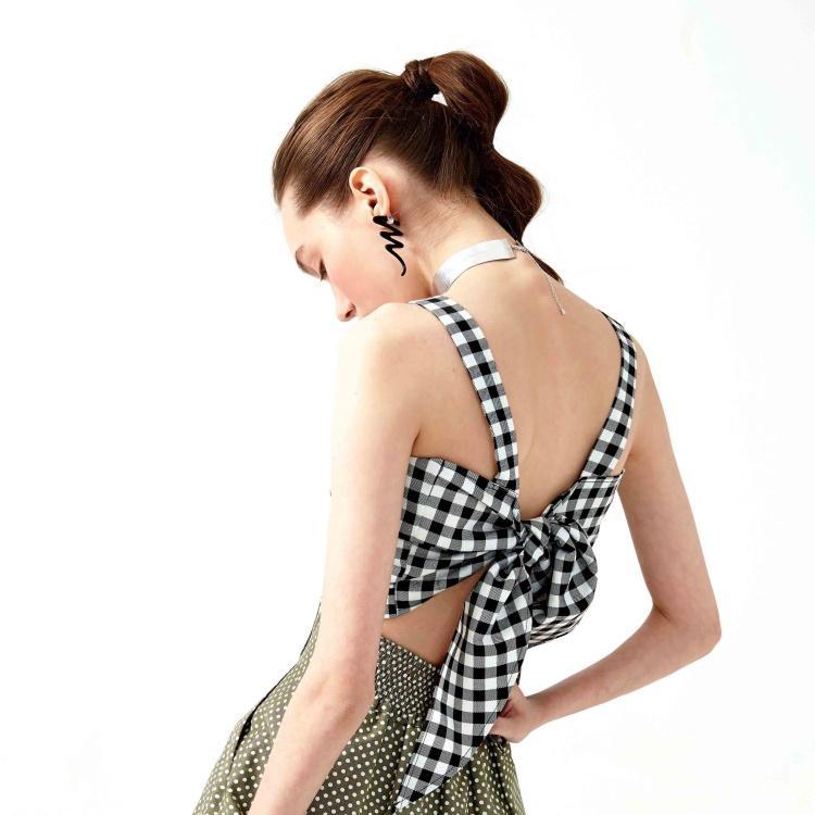 可外穿内衣个性带扣子,可外穿内衣