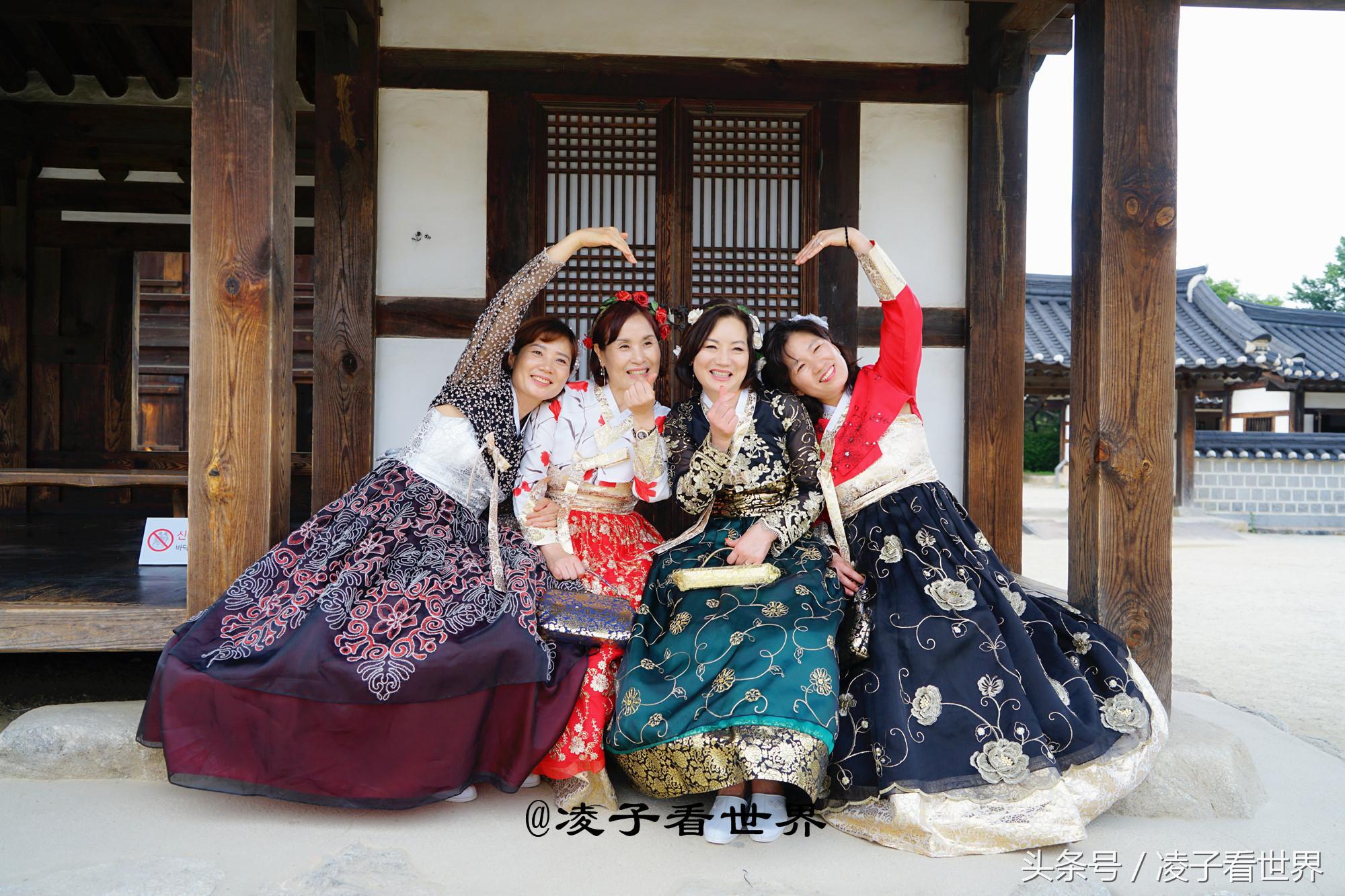 悠闲的走在乡村小路,悠闲漫步在李庄古镇