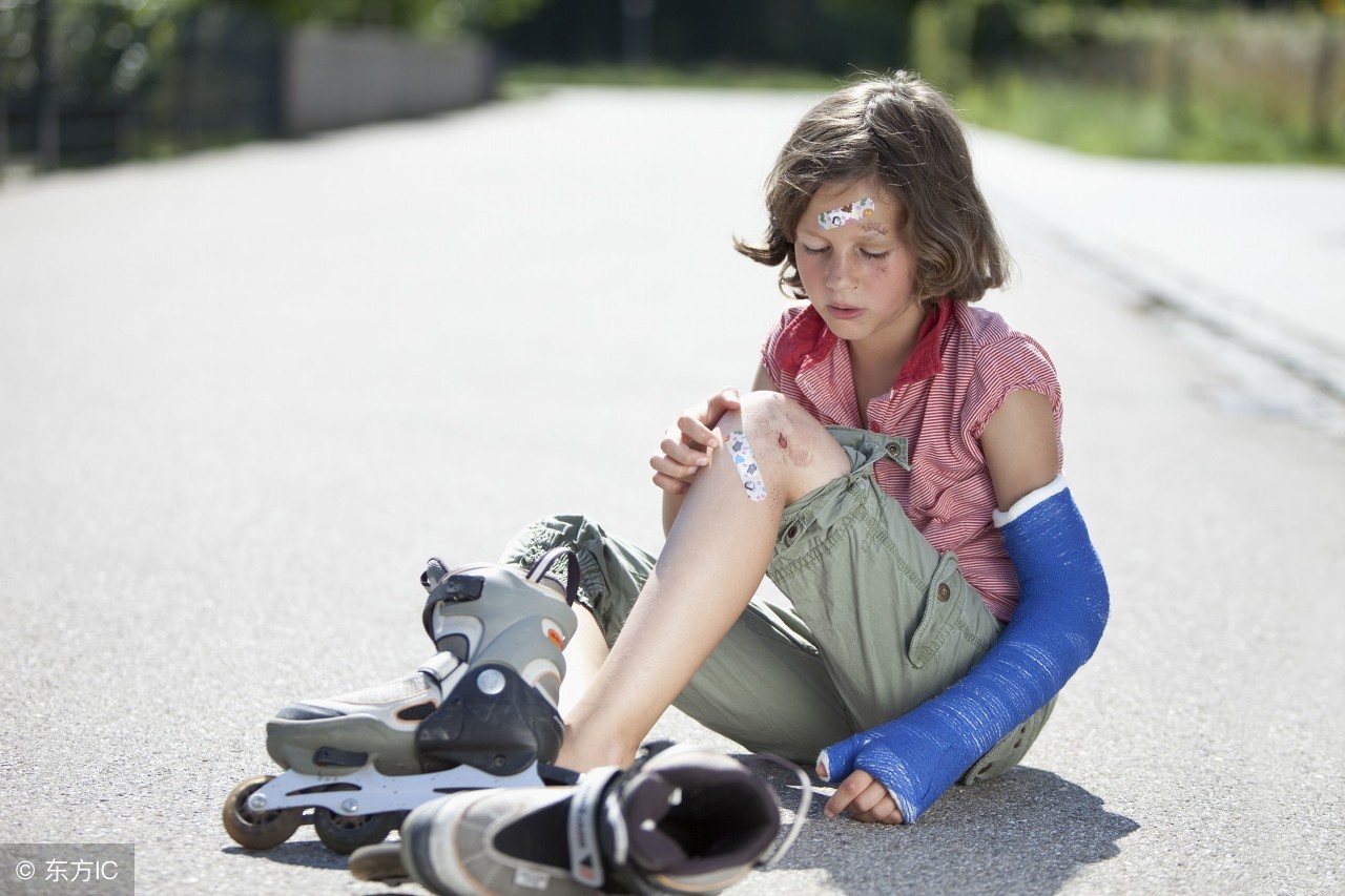 儿童初学轮滑要怎么选择轮滑鞋,轮滑入门如何挑选轮滑鞋
