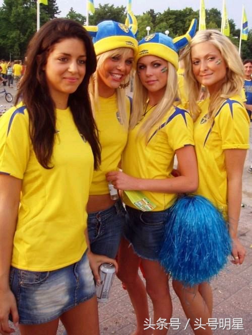 2018世界杯养眼女球迷,世界杯八强女球迷争奇斗艳