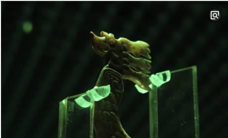 河南穷小子一夜暴富，引起警察注意，顺藤摸瓜竟发现一座千年古墓