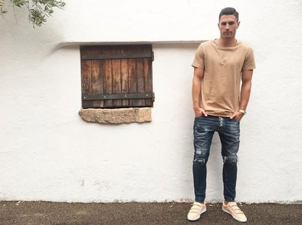 今年世界杯穿西装最帅的足球明星,2018年世界杯德国队西装革履