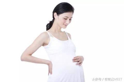 怀孕初期可以挤出初乳吗,怀孕初期有初乳能挤吗