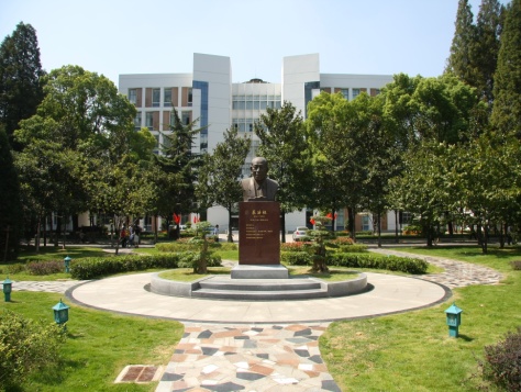 常人裘老——缅怀和纪念