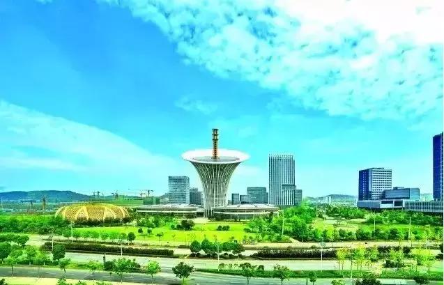 十年前的光谷和十年后的光谷,揭秘光谷惊艳世界的人生