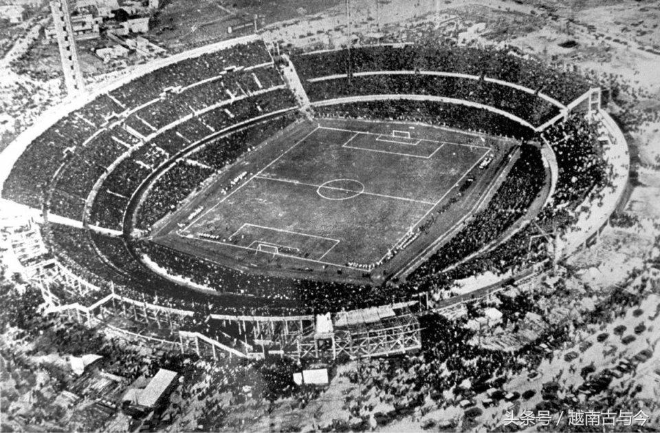 足球世界杯历届经典图片汇总,1930年世界杯真实影像