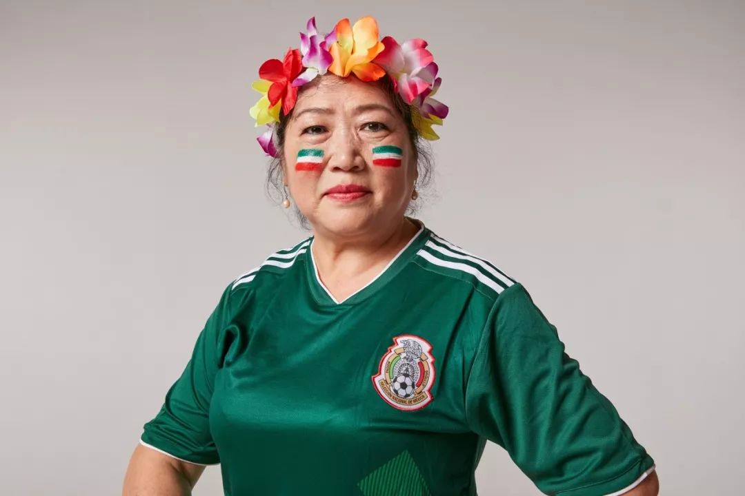 中国大妈世界杯包场,俄罗斯足球世界杯中国大妈