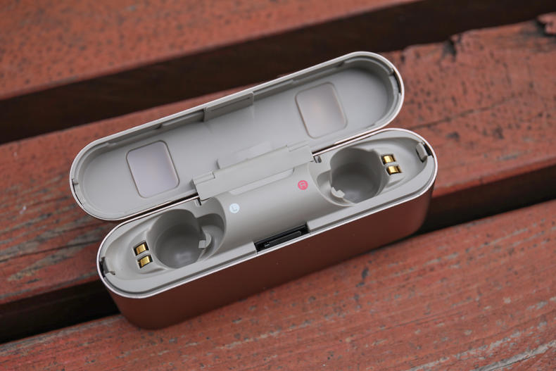 索尼降噪豆4代和苹果对比,索尼降噪豆5什么时候上市