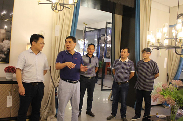 宁远人胡绵仁的十二年创业路