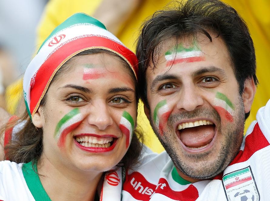 说中国足球的解说语录,用一句话表达中国足球