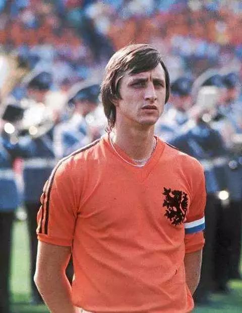 世界杯经典球衣图鉴哪一件是你的青春?