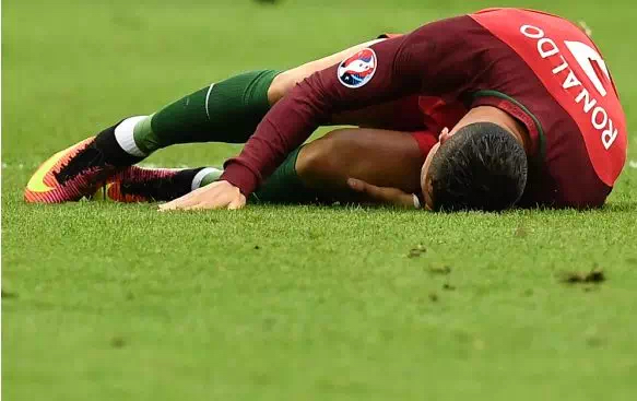 c罗一个人对抗西班牙视频,c罗和内马尔单挑