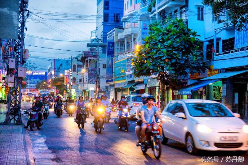 2018越南芽庄海关小费,去越南自由行被勒索小费