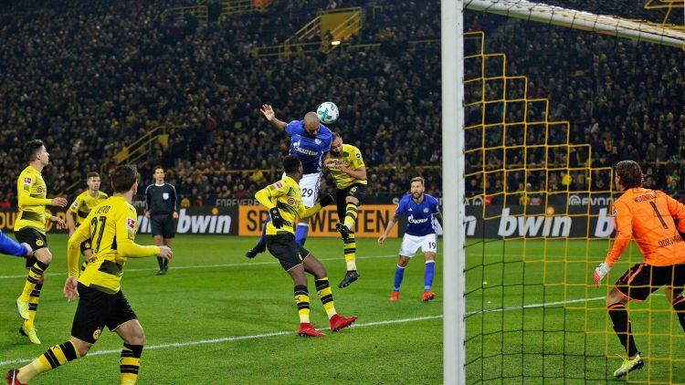 现场看球的伪球迷,这些足球场上的冷知识你知道几个