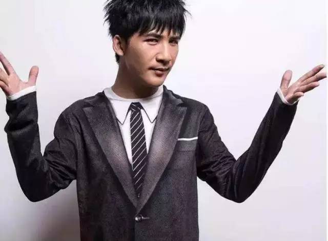 大张伟解说世界杯,世界杯解说员失误