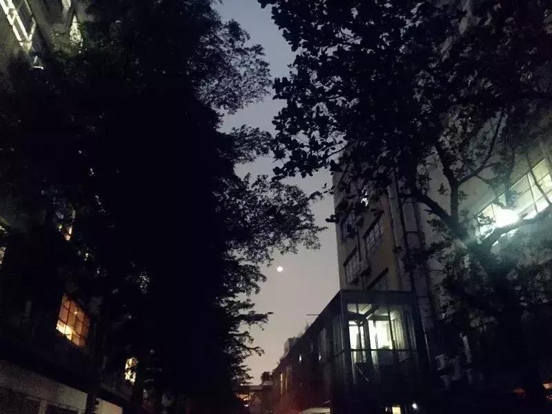 月薪1万在深圳能存多少钱,在深圳有什么副业收入