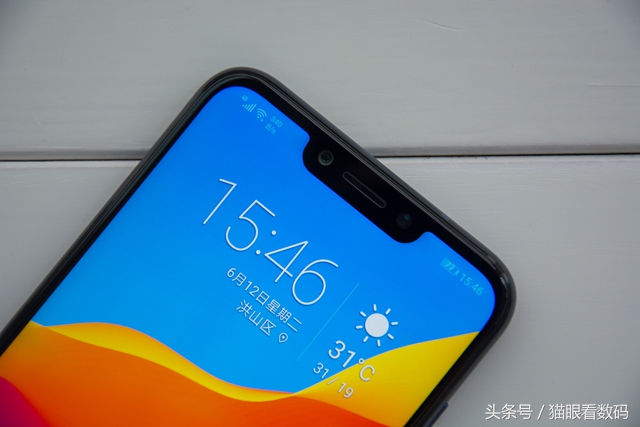 荣耀Play深度测评麒麟970“解除封印”性能升级